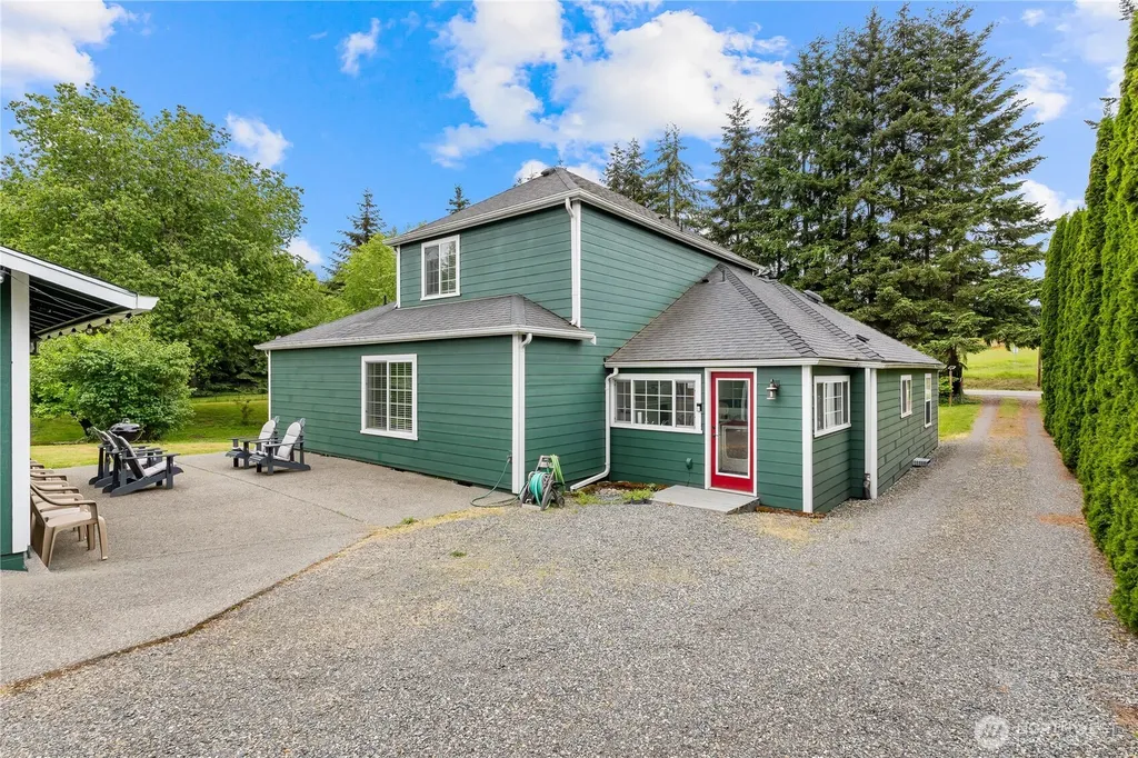 3407 S Fruitland Puyallup WA 98373