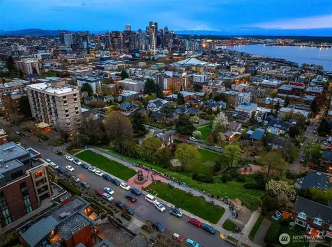129 Warren Avenue N Seattle WA 98109