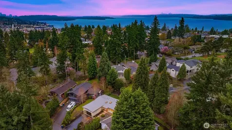 1513 3rd Place Kirkland WA 98033