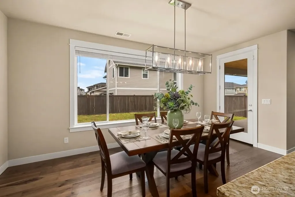 22992 SE Sycamore Street Black Diamond WA 98010
