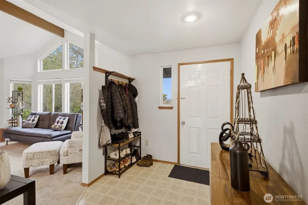 2411 T Street NW Auburn WA 98001