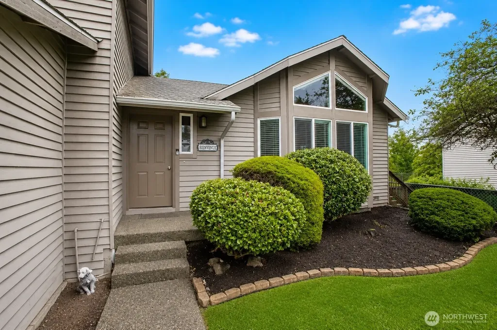 2411 T Street NW Auburn WA 98001
