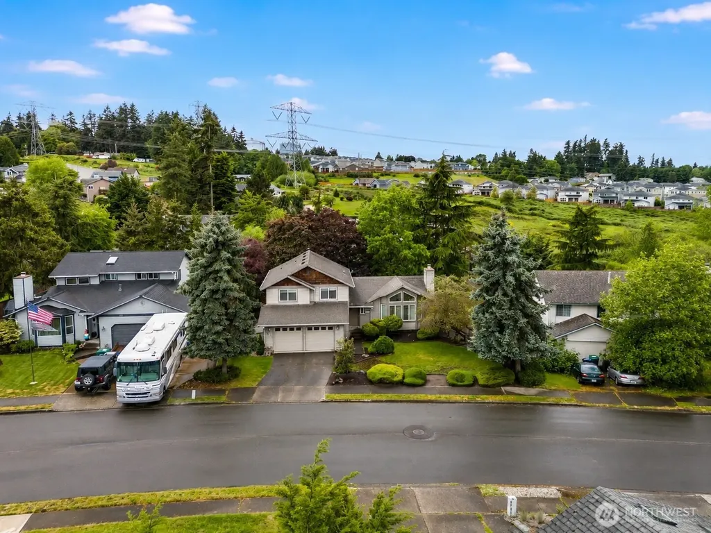 2411 T Street NW Auburn WA 98001