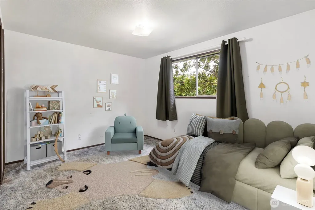 2633 Ivy Street Port Townsend WA 98368
