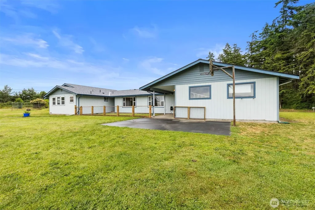 2633 Ivy Street Port Townsend WA 98368