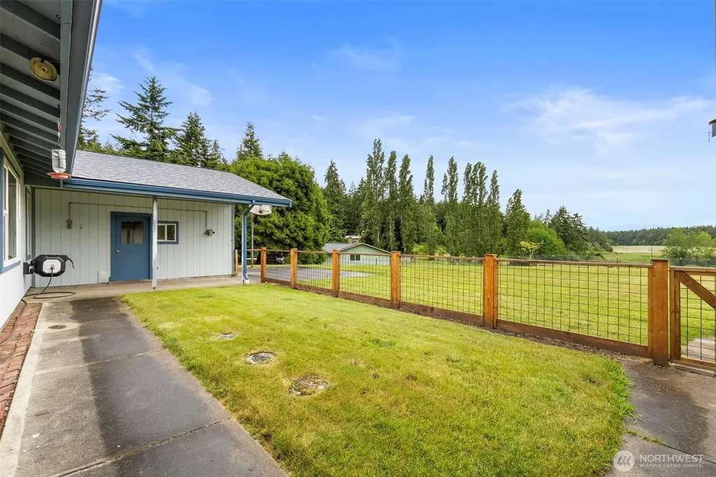 2633 Ivy Street Port Townsend WA 98368