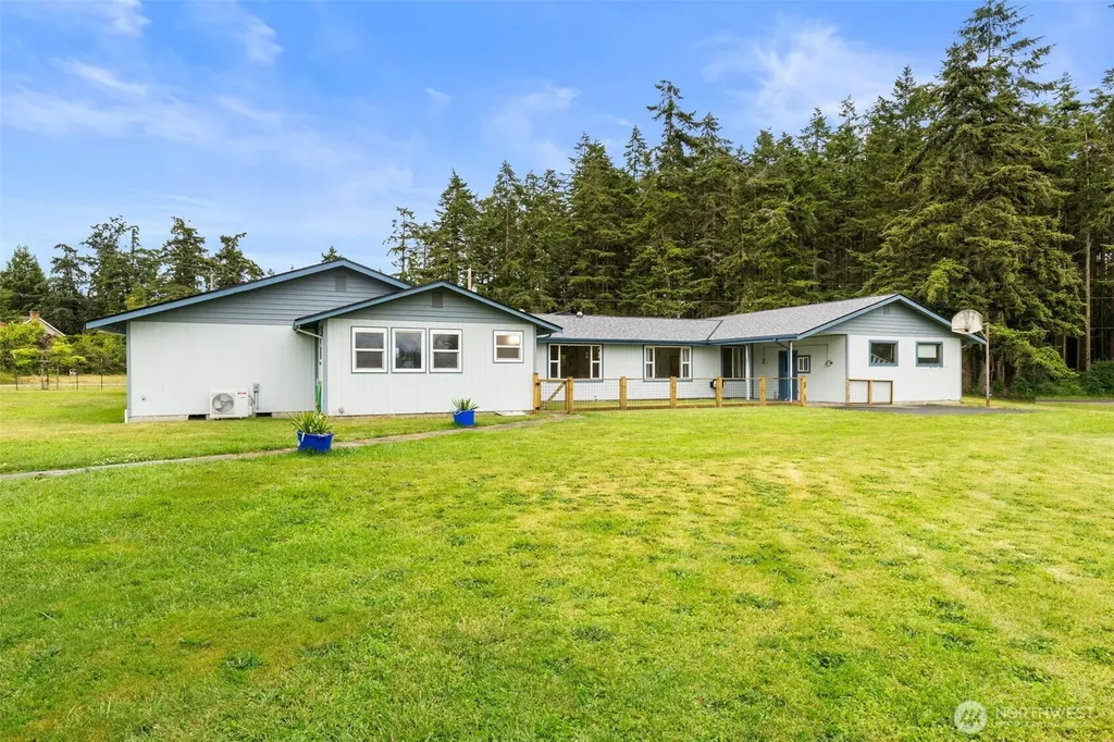 2633 Ivy Street Port Townsend WA 98368