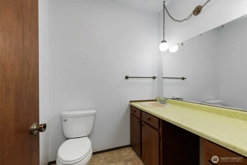 2633 Ivy Street Port Townsend WA 98368