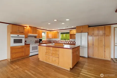 2633 Ivy Street Port Townsend WA 98368