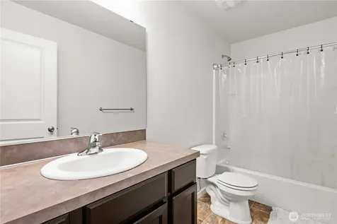 18934 111th Avenue Ct E Puyallup WA 98374