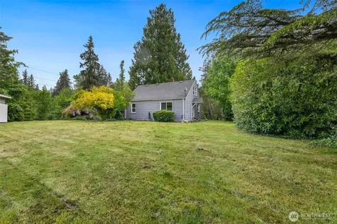 11513 Jovita Blvd E Edgewood WA 98372