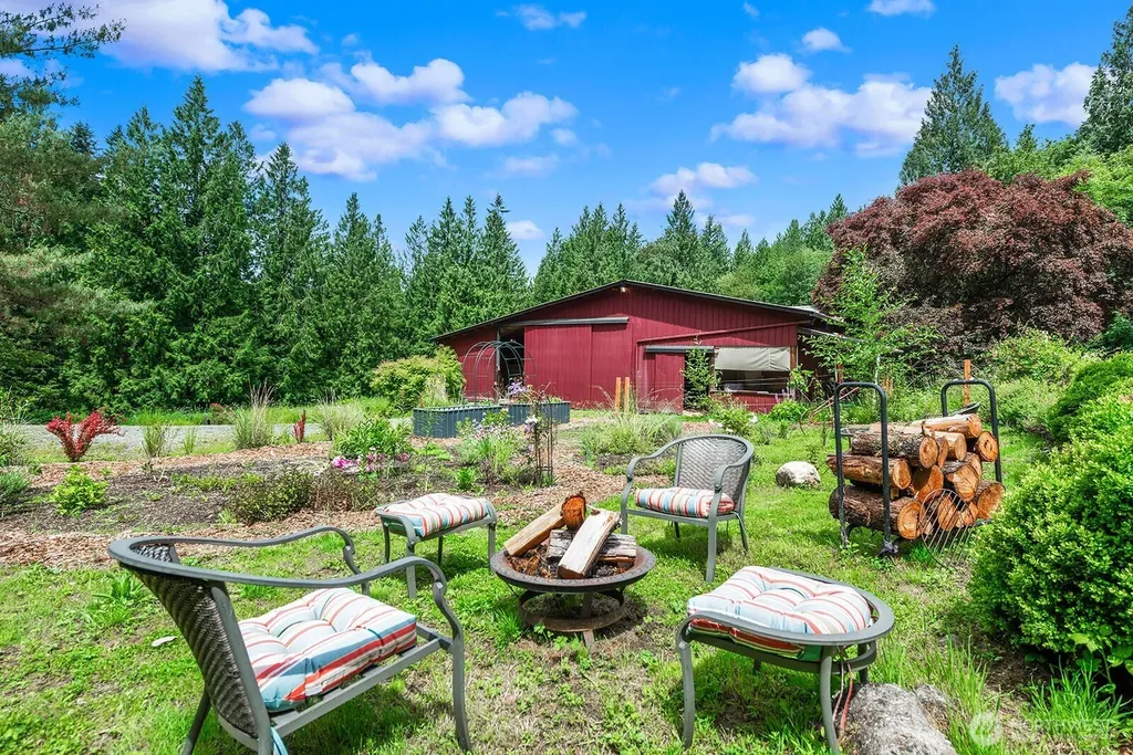 11202 204th Avenue NE Redmond WA 98053