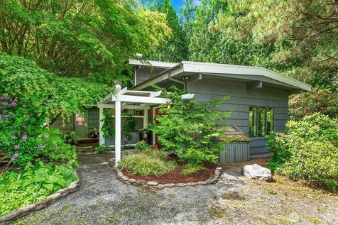 11202 204th Avenue NE Redmond WA 98053