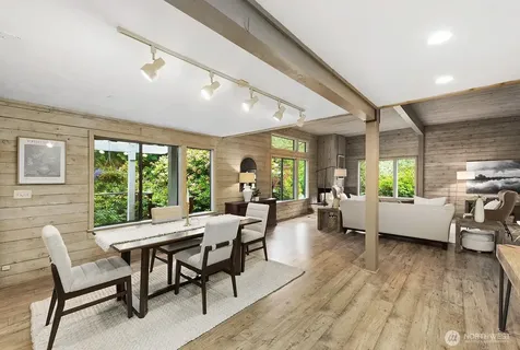11202 204th Avenue NE Redmond WA 98053