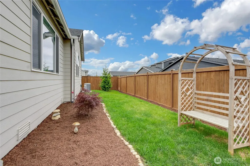 19911 138th Ave E Graham WA 98338
