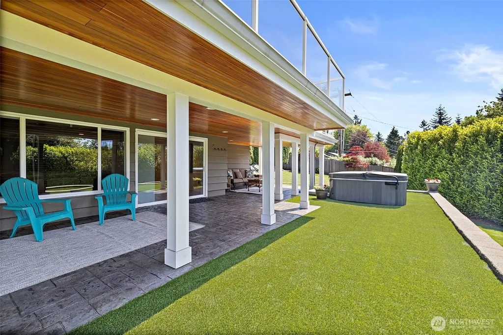 19479 Normandy Park Drive SW Normandy Park WA 98166