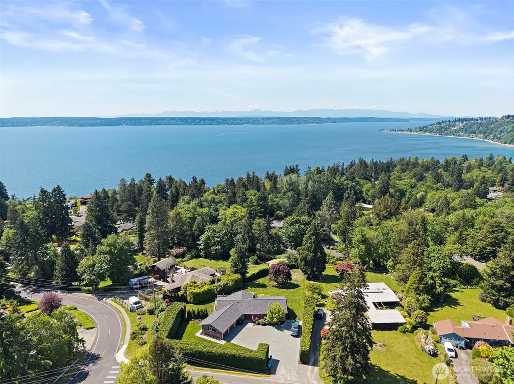 19479 Normandy Park Drive SW Normandy Park WA 98166