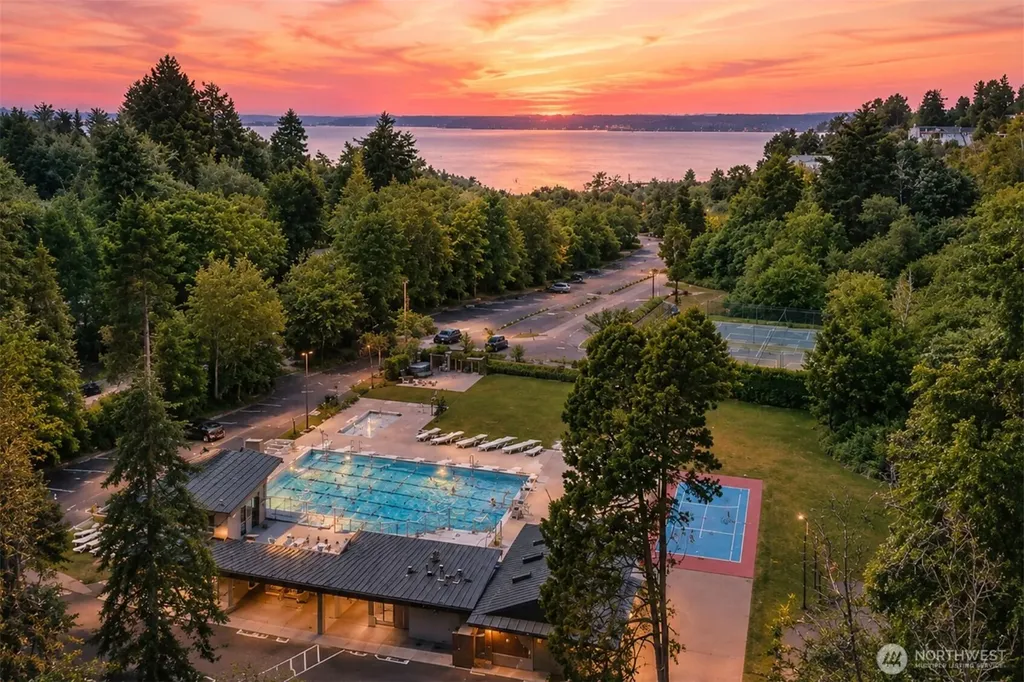 19479 Normandy Park Drive SW Normandy Park WA 98166