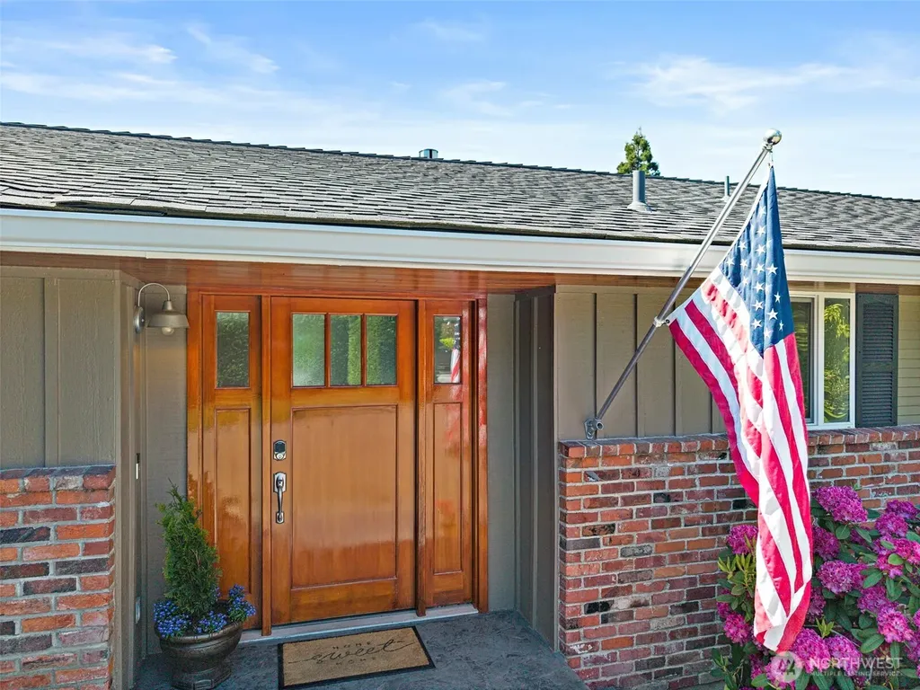 19479 Normandy Park Drive SW Normandy Park WA 98166