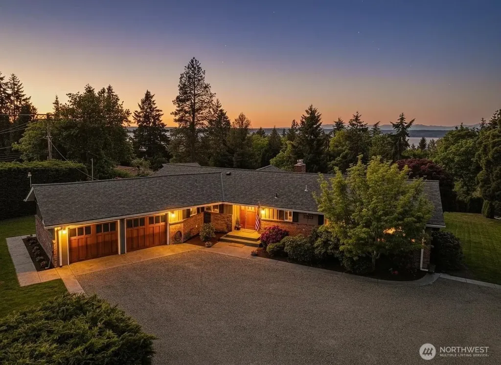 19479 Normandy Park Drive SW Normandy Park WA 98166