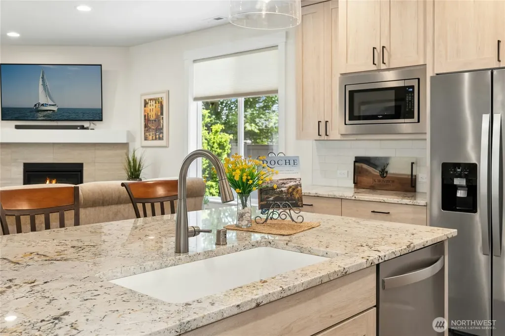 18599 Sawgrass Drive NE Poulsbo WA 98370