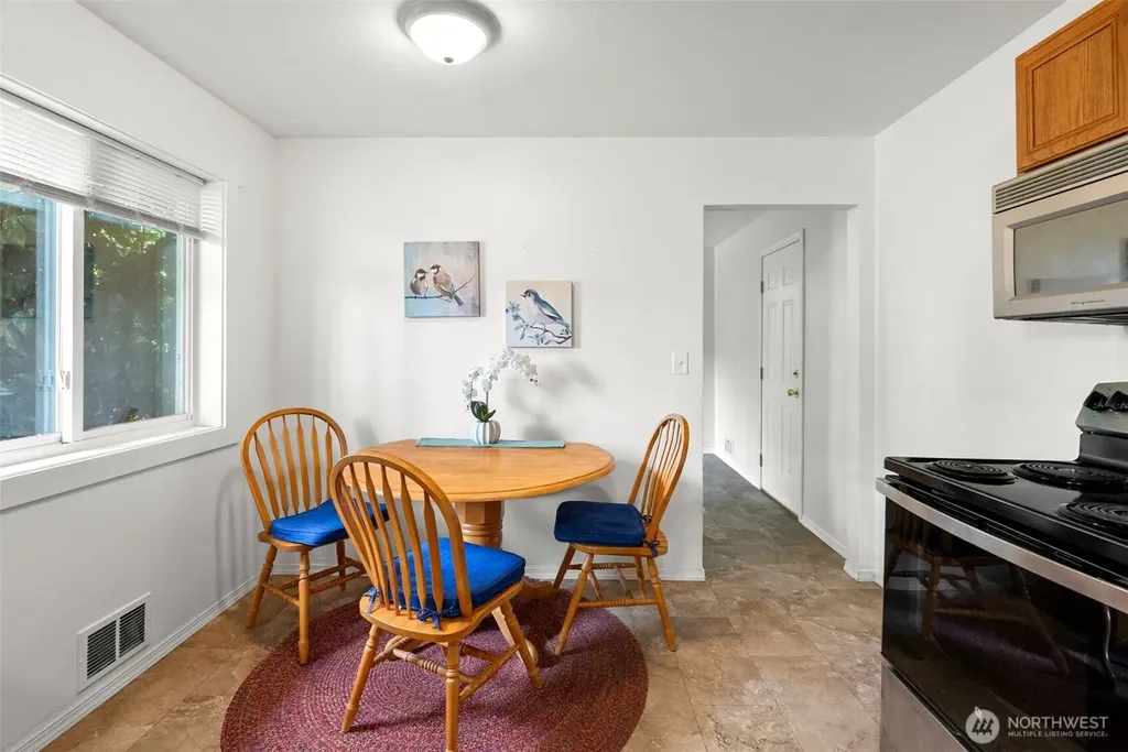 10109 Becker Drive SW Lakewood WA 98499