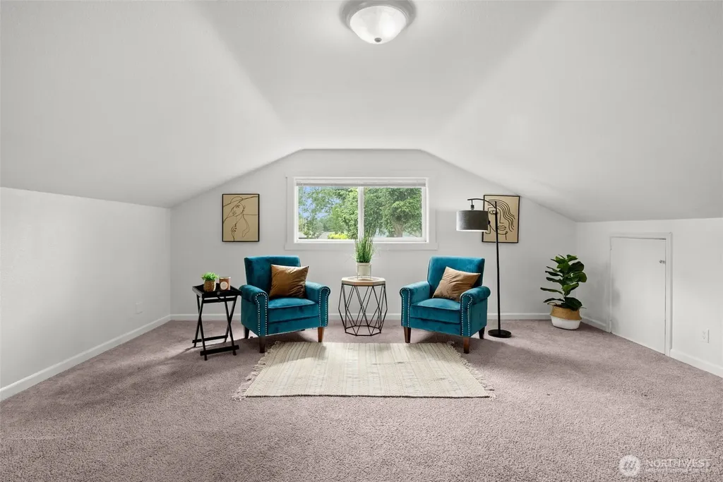 10109 Becker Drive SW Lakewood WA 98499