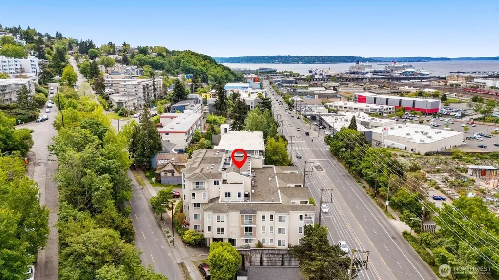 2530 15th Avenue W Seattle WA 98119