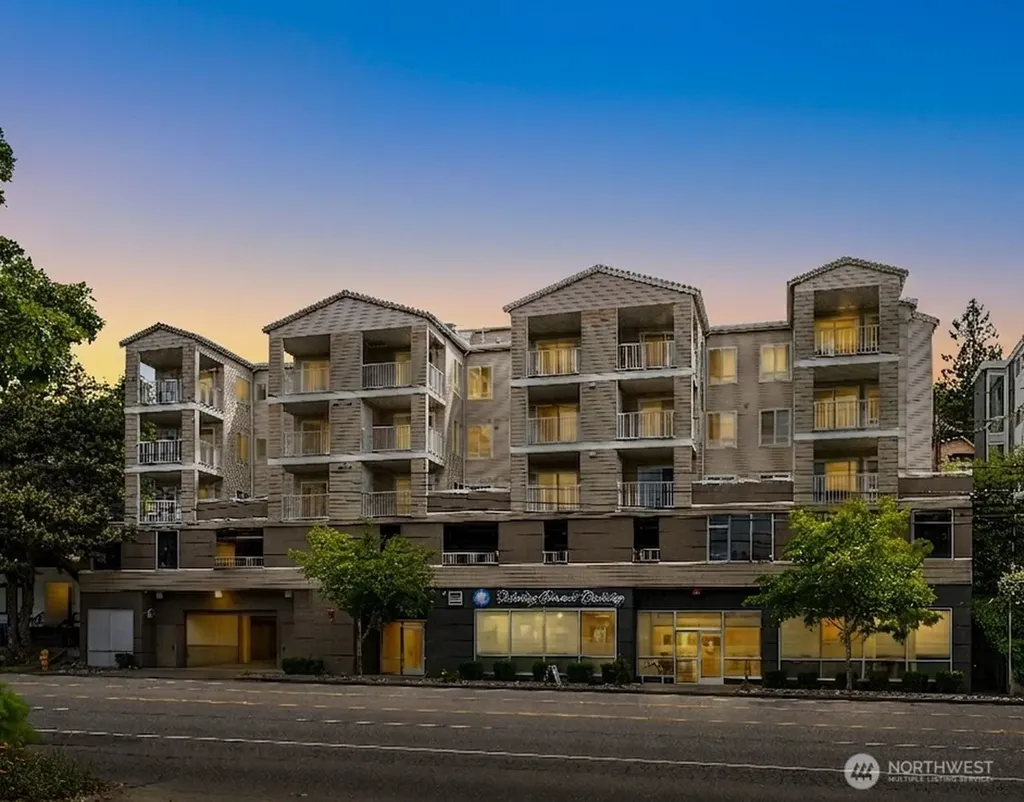 2530 15th Avenue W Seattle WA 98119