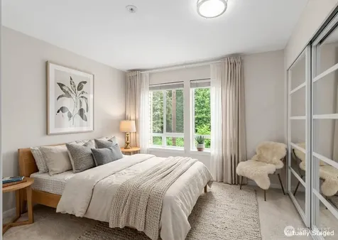 2530 15th Avenue W Seattle WA 98119