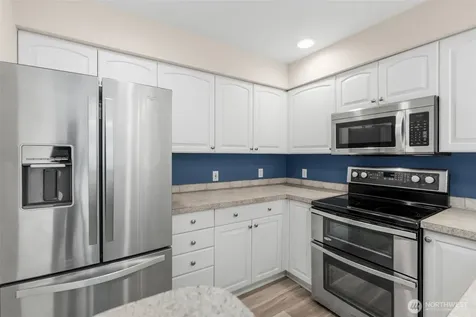 2530 15th Avenue W Seattle WA 98119