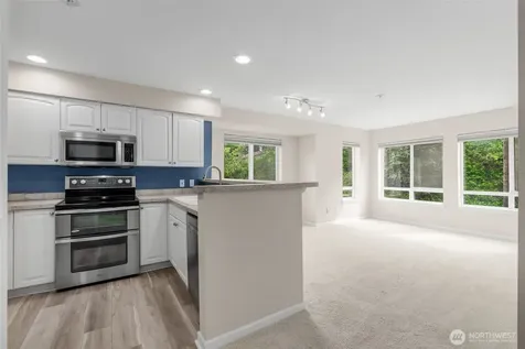 2530 Fifteenth Avenue W Seattle WA 98119