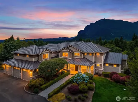 42618 SE 149th Place North Bend WA 98045
