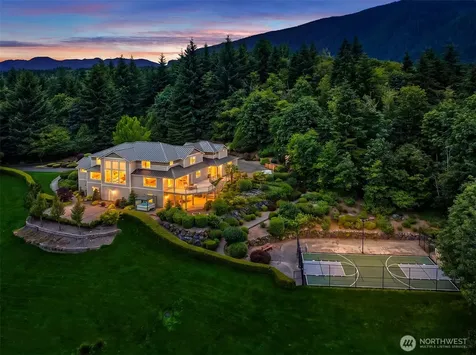 42618 SE 149th Place North Bend WA 98045