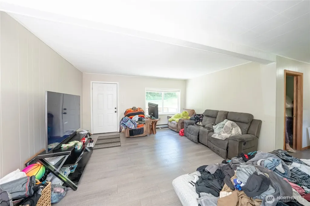 92 130 Joyce Piedmont Port Angeles WA 98363