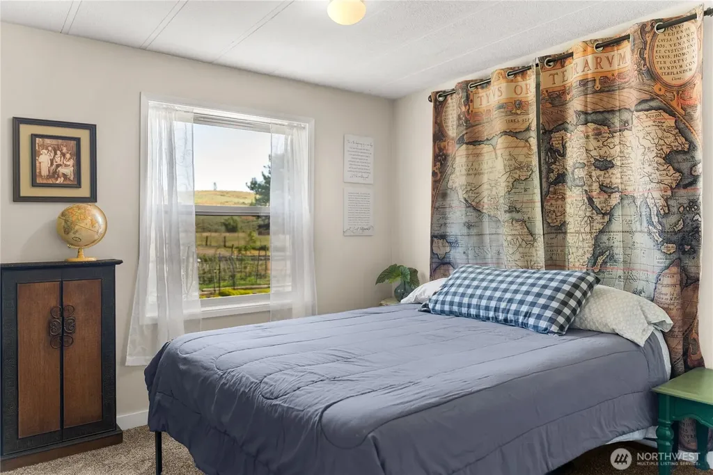 1574 Pine Creek Tonasket WA 98855