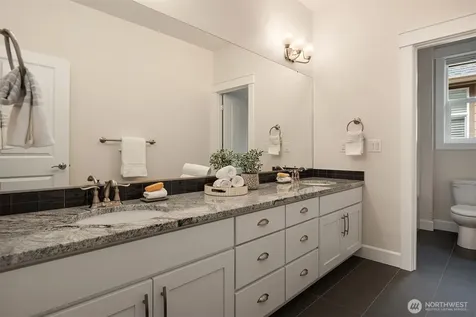 474 5th Avenue NE Issaquah WA 98029