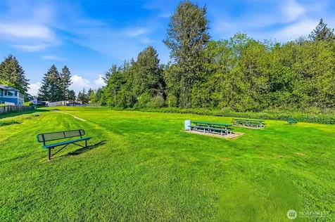 13731 SE 258th Place Kent WA 98042