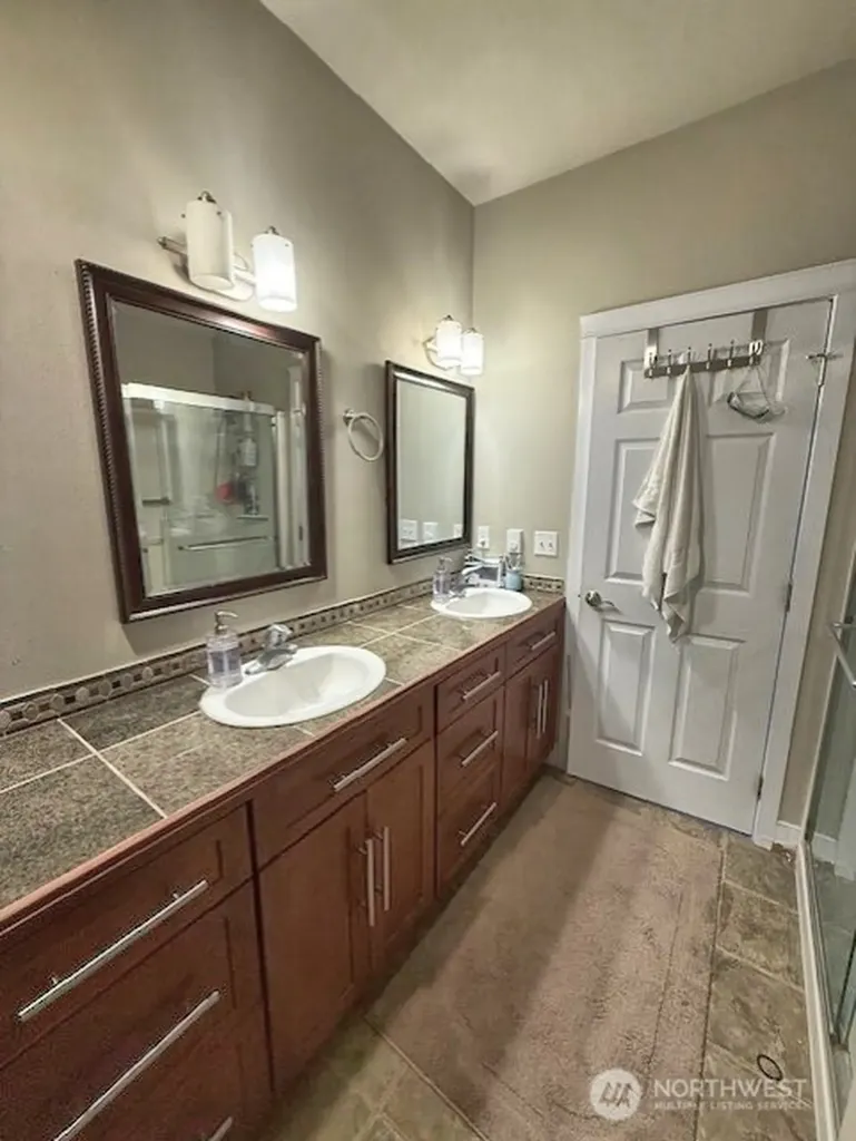 477 Broadmoor Court SW Ocean Shores WA 98569