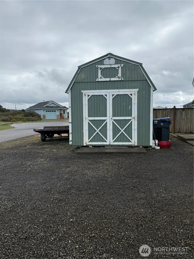 477 Broadmoor Court SW Ocean Shores WA 98569