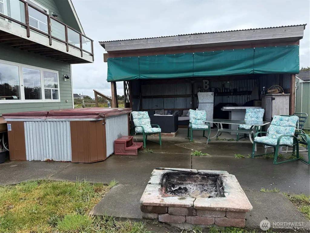 477 Broadmoor Court SW Ocean Shores WA 98569