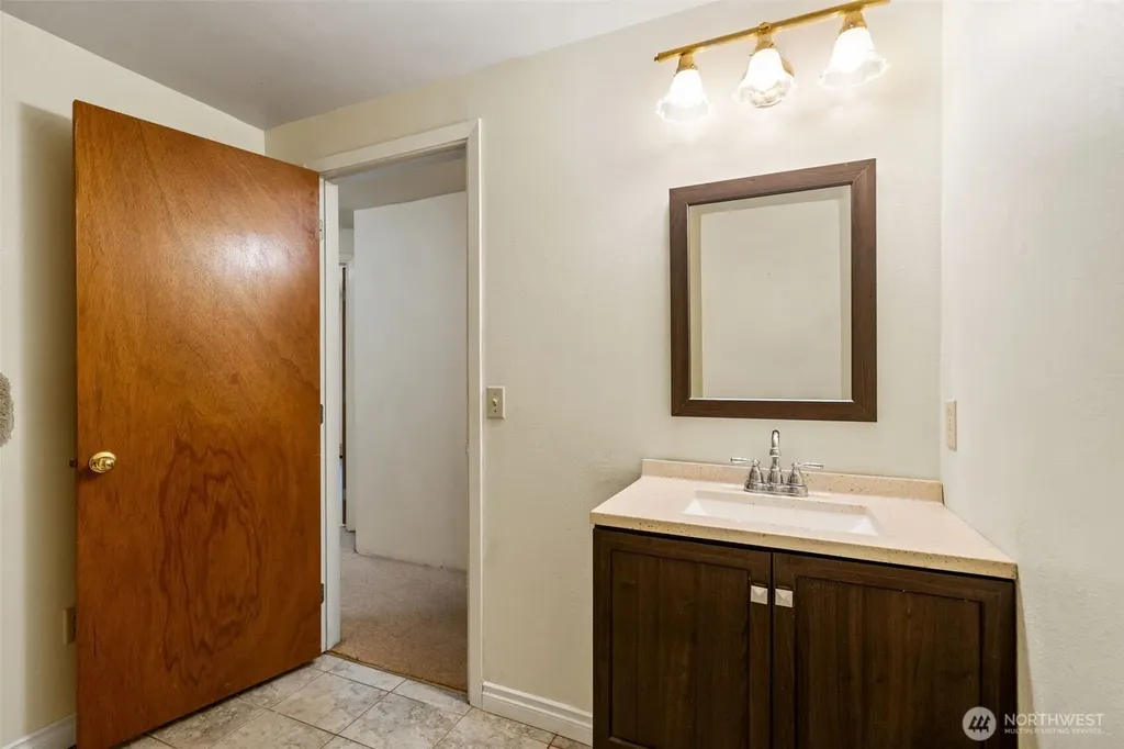 305 Blueberry Hill Road Port Ludlow WA 98365
