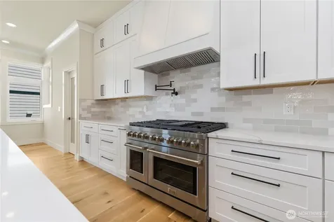 12642 NE 80th Street Kirkland WA 98033