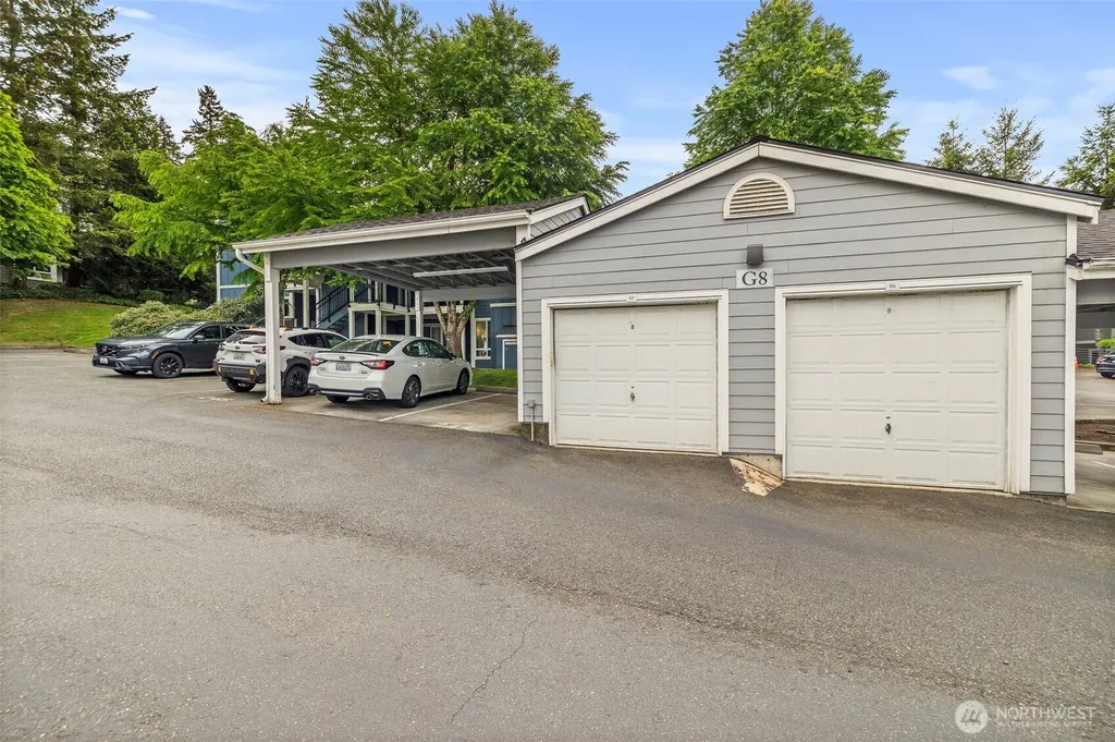 3915 SE 243rd Place SE Bothell WA 98021