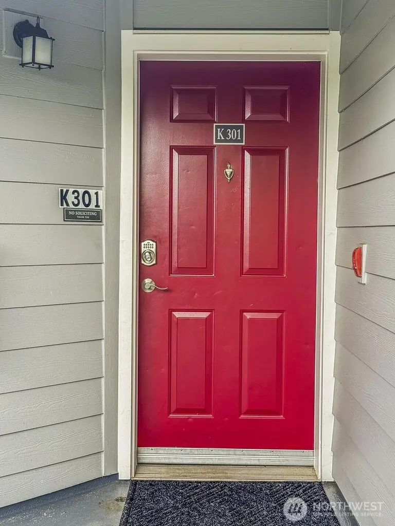 3915 SE 243rd Place SE Bothell WA 98021