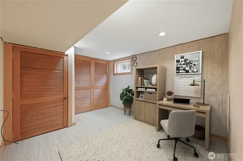 3217 36th Avenue W Seattle WA 98199