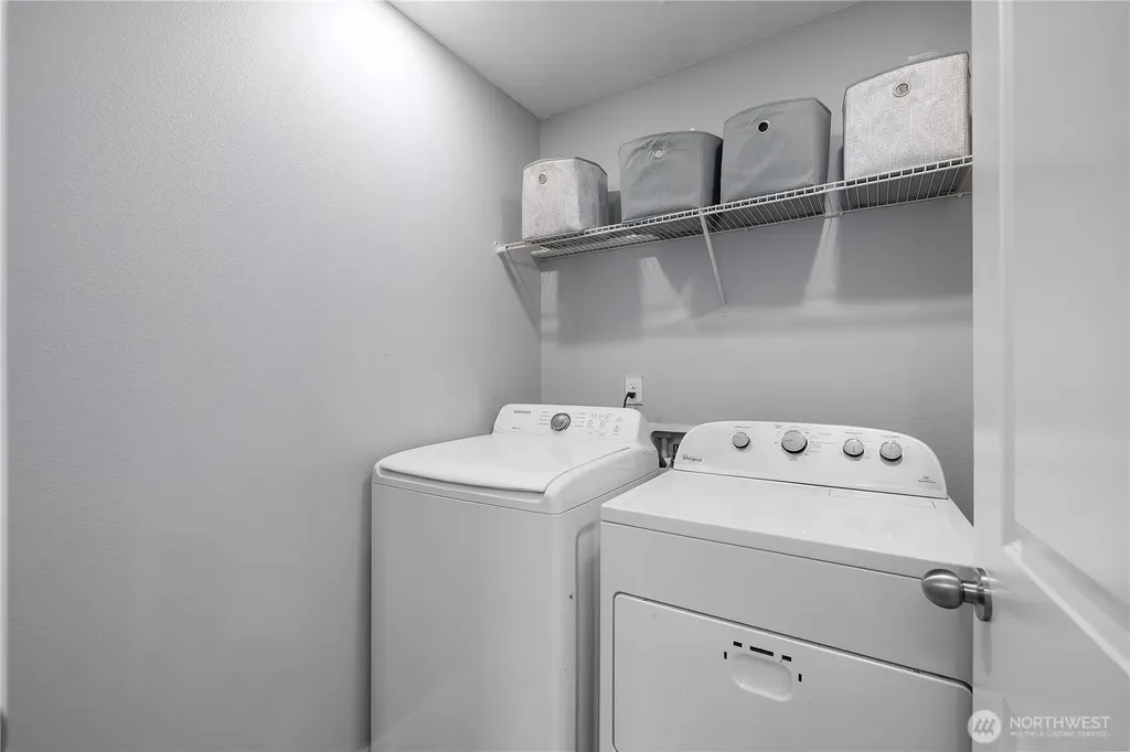 3363 NE Hydra Lacey WA 98516