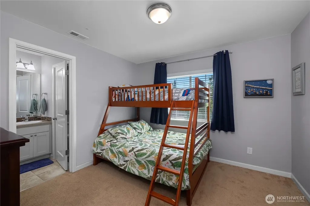 3363 NE Hydra Lacey WA 98516