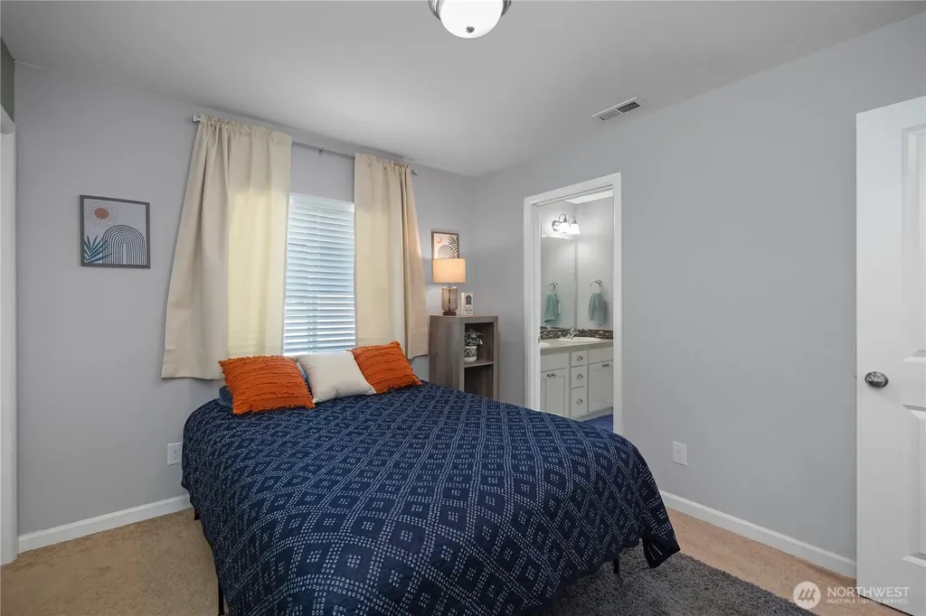 3363 NE Hydra Lacey WA 98516