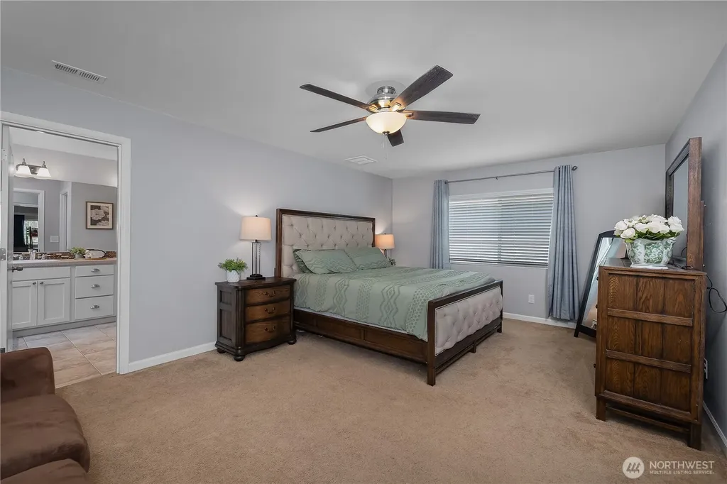 3363 NE Hydra Lacey WA 98516